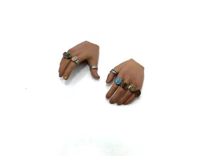 1/6 Scale Hot Toys MMS211 The Mandarin Marvel Iron Man 3 Figure - Pair of Hands - Picture 1 of 7