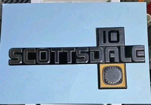 1981,1982,1983 1984 1985 1986 1987 Chevrolet Scottsdale 10 C10 Fender Emblem Oem - Foto 1 di 6