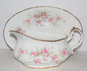 Paragon Victoriana Rose bone china Gravy Boat with Underplate - Picture 1 of 11