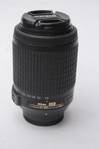 NIKON AF-S 55-200MM F4-5.6 DX IF ED VR SWM LENS WITH CAPS - Picture 1 of 5