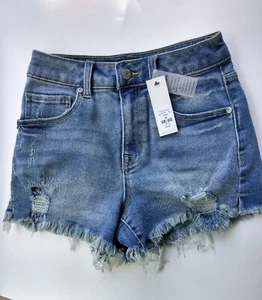 NWT Francesca's Harber Heritage Denim Shorts - Picture 1 of 6