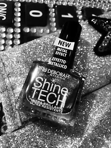 DEBORAH MILANO VERNIS A ONGLES SHINE TECH 84 NOIR REFLET VIOLET argenté pailleté - Picture 1 of 1