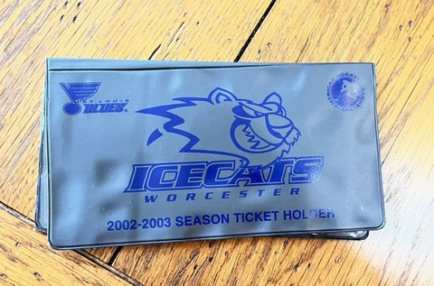 2002-2003 SEASON TICKET HOLDER  WORCESTER ICE CATS AHL HOCKEY CHECKBOOK HOLDER Cover