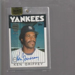 2016 TOPPS ARCHIVES AUTOGRAPH KEN GRIFFEY SR YANKEES 1986 TOPPS 34/55 - Picture 1 of 1