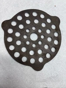 Cast Iron Trivet 1B 7.25" - Picture 1 of 4