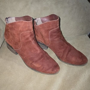 Lucky Brand Lahela rostfarbene Damen-Stiefeletten aus Leder mit Reißverschluss hinten Größe 10M - Bild 1 von 10