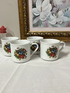 JUEGO de 4 tazas de café mesas EDEN ilimitadas 7 oz fruta mariposa 3""x3"" blancas - Imagen 1 de 6