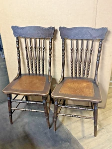 2 Matching Antique Pressed Back Solid Oak Dining Side Chairs - Picture 1 of 9