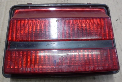 Luz trasera OEM 23025-1187 Kawasaki ZXR 750 ZXR750 ZX750H 1989-90 Foto 1 de 4