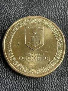 2023 $1 AFL Fremantle Dockers Football Almost Uncirculated One Dollar Coin aUNC - Foto 1 di 2
