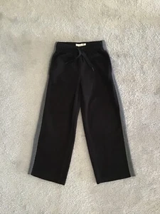Boy's Old Navy Black Microfleece Sweatpants Size Small 6-7 - Picture 1 of 1