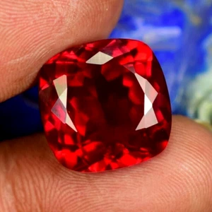 Piedra preciosa facetada suelta certificada con forma de cojín de 7,85 quilates de rubí rojo natural - Imagen 1 de 5
