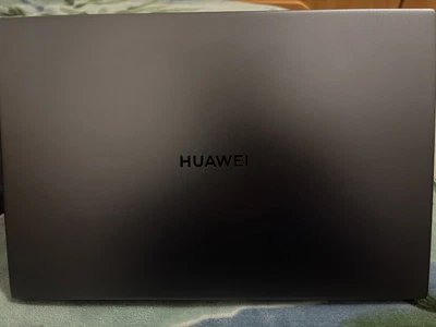 Huawei MateBook D14 2020, grigio siderale, usato in ottime condizioni  - Immagine 1 di 4