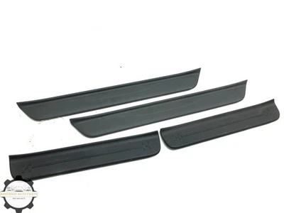 2018-2023 起亚 STINGER 前后门 SILL SCUFF PLATE TRIM 套装 X4 原始设备制造商 — 第 1/4 张图片