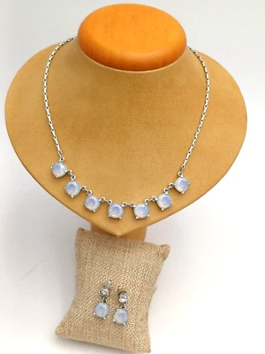 SWAROVSKI PARURE ORECCHINI E GIROCOLLO - CRISTALLI OPALE - Immagine 1 di 4