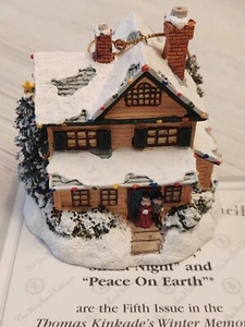 Bradford Editions 2001 Illuminated Winter Memories "Peace on Earth" Kinkade - Picture 1 of 4
