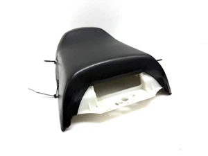 Asiento de acompañante Suzuki GSX 600F GN72A/B - Imagen 1 de 10