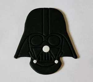 STAR WARS EDIBLE CAKE TOPPER - DARTH VADER X 1 - CHOOSE YOUR SIZE!!! - Picture 1 of 3
