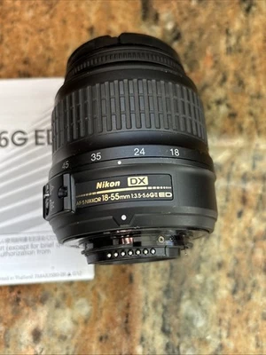 Lente Nikon AF-S DX NIKKOR 18-55mm f/3.5-5.6 GII ED TESTADA LIMPA. Com manual - Imagem 1 de 4