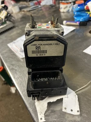 2000–2002 oldsmobile intrigue anti-lock brake unit — 第 1/4 张图片