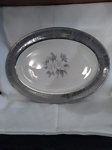 Royal Cathay "Silver Gardenia" 15.25" Serving Platter. (171) - Picture 1 of 3