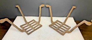 Pair of Antique Rustic Cast Iron Buggy/Carriage Steps Primitive Decor/Repurpose - Picture 1 of 9