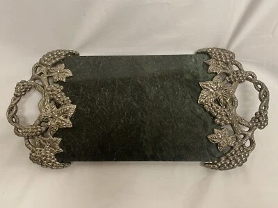 GODINGER BANDEJA DE MÁRMOL VERDE VID CHAPADA EN PLATA CON ASA  Foto 1 de 4