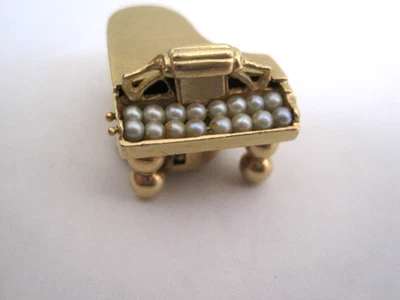 Золотой амулет для фортепиано Litacharm 14 карат с жемчужными клавишами - Изображение 1 из 4