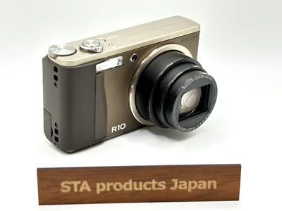 Ricoh R10 10.0 MP Wide Angle 7.1x Compact digital Camera - Brown Two-tone Japan - Image 1 of 4