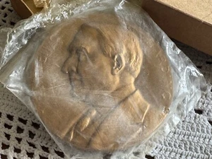 US Mint Bronze Medal Warren G Harding 3" Large in Plastic - Picture 1 of 3