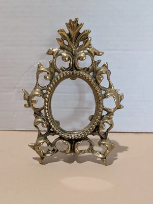 Marco de fotos de pie de hoja estilo barroco de latón macizo de colección Foto 1 de 2