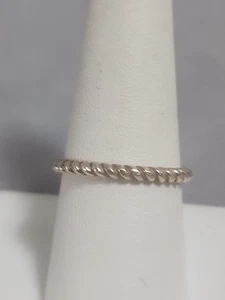 James avery 14k yellow gold Twisted Wire Ring size 7.75 2.5 Grams - Picture 1 of 7