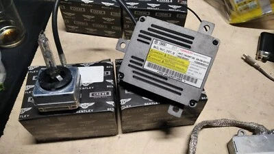 Genuine Audi Bentley Headlamp 4x Osram Bulb Set 721806  66340 with 1 Keboda - Image 1 of 4