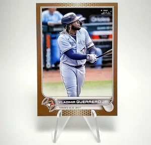 Vladimir Guerrero Jr SP 2022 Topps Series 1 Gold /2022 Toronto Blue Jays - Bild 1 von 11