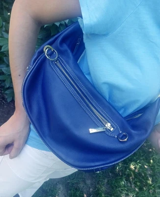 Bolso de Mano Antonio Melani Media Luna Azul Real Vegano Cuero Sintético Foto 1 de 4