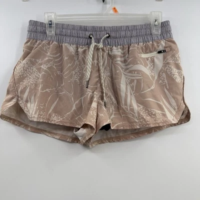 Vuori Clementine Shorts in pink salt rainforest lined women's M Medium - image 1 of 4