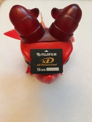 FUJIFILM 16MB xD  Memory Card--EUC-- - Image 1 of 2