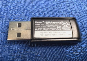 Microsoft 2.4GHz Transceiver v7.0 Model 1423 USB Receiver Dongle Adapter - Picture 1 of 3