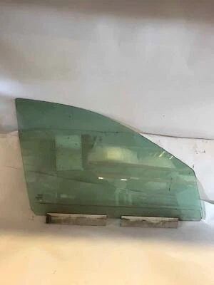 Front Door Glass/window VOLVO XC90 Right 03 04 05 06 07 08 09 10 11 12 13 14 - Image 1 of 4