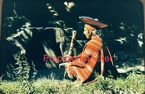 Foto Original Vintage Diapositiva Pisac Perú Peruanos Años 50 Frontera Roja - Imagen 1 de 1