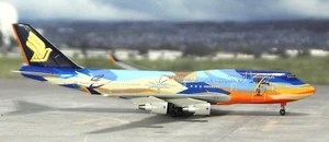 Dragon Wings Boeing 747-412  Singapore Airlines  1:400 Scale VERY RARE - Picture 1 of 20