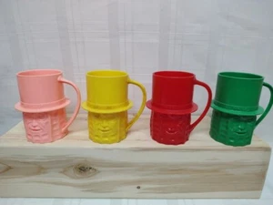Vintage Set of 4 Mr Peanut Cups Emerald Green, Red,Yellow, Pink Made In USA - Picture 1 of 23