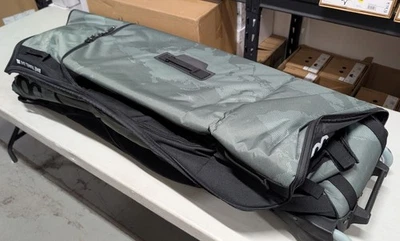 Bolsa de viaje para bicicleta EVOC - XL, 320L, oliva Foto 1 de 4