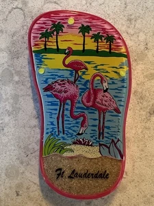 Vintage Souvenir Fort Lauderdale, Florida Refrigerator Magnet. (Z) - Picture 1 of 2
