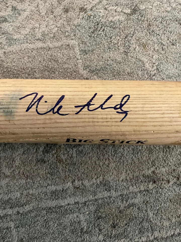 ARIZONA DIAMONDBACKS  NICK AHMED GOLD GLOVE  SIGNED  GAME USED BAT  COA RARE - Image 1 of 4