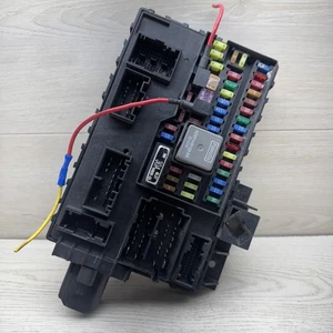 BL1T-14C442-AA Ford 2007-2014 Expedition Fuse Box Interior Cabin Relay OEM O52 - Picture 1 of 5