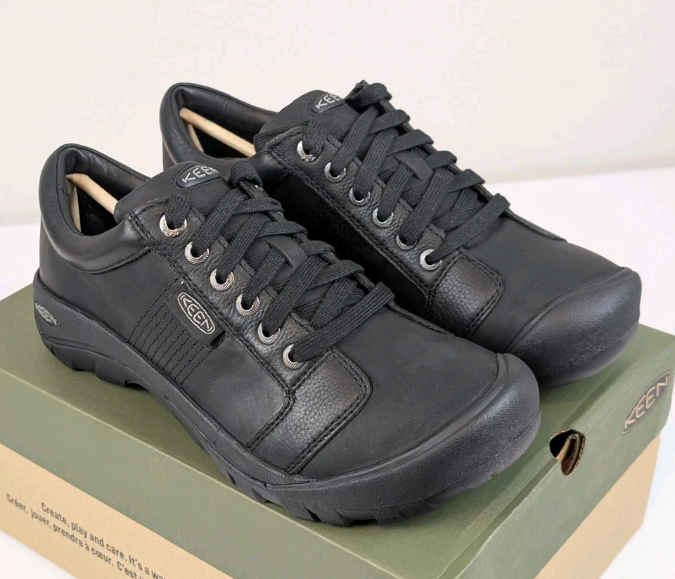 KEEN Mens Austin Hiking Shoe Black US 10 EU 43 1002990