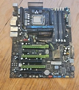 XFX nforce 790i Ultra Sli with Intel Core 2 Quad Q9550 Processor - Photo 1/2