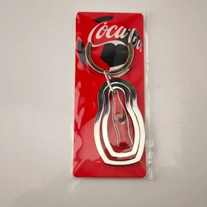 2018 FIFA World Cup Russia Coca Cola Key Ring Keychain #5882 - Picture 1 of 11