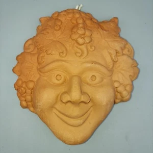 Máscara facial de cerámica vintage de 6" dios del vino uvas arte de pared hecha a mano - Imagen 1 de 5